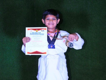 Shubham Nigave of grade 4th won one gold medal , one silver medal in sub junior under 23 kg category at shimoga, Karnataka 